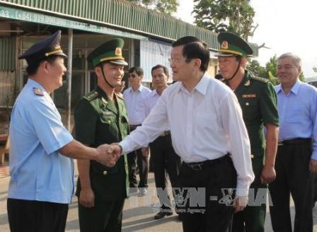 Truong Tan Sang en visite de travail dans la province d’An Giang - ảnh 1