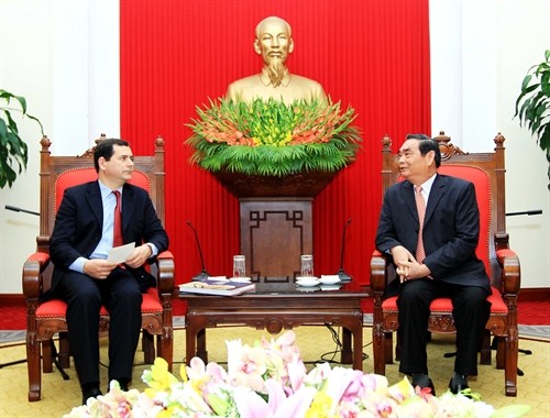 Une délégation du Parti communiste portugais en visite au Vietnam - ảnh 1