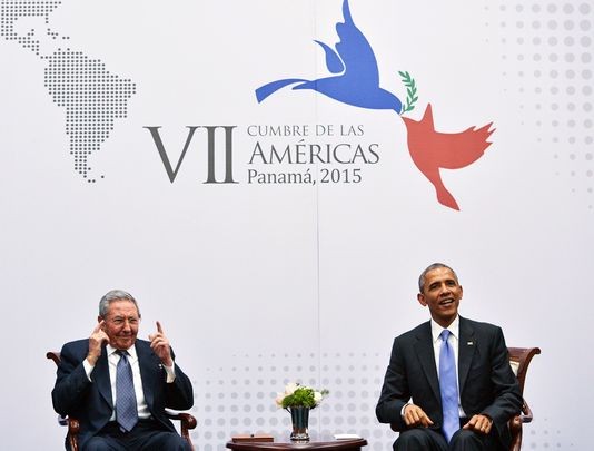 Terrorisme : Barack Obama souhaite retirer Cuba de la liste noire américaine - ảnh 1