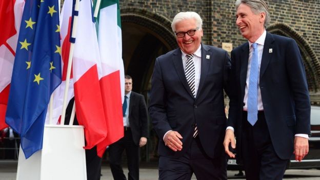 Les chefs de la diplomatie du G7 à Lübeck - ảnh 1