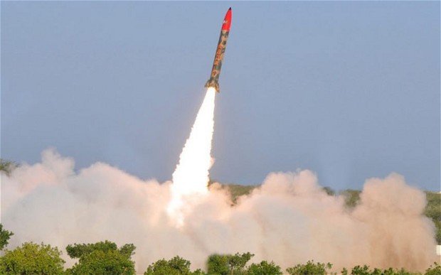 Le Pakistan réussit un nouveau test de missile capable de porter une ogive nucléaire - ảnh 1