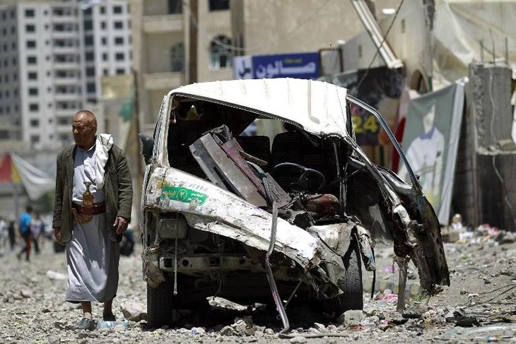 Ryad annonce la fin de l'opération aérienne contre les Houthis - ảnh 1