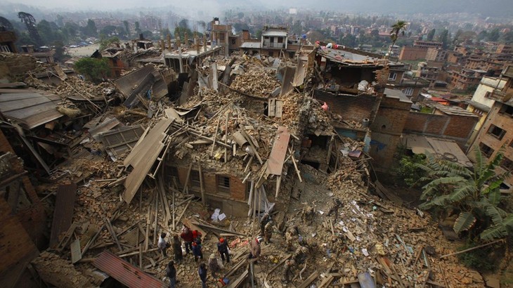 Séisme au Népal : le bilan dépasse 7000 morts - ảnh 1