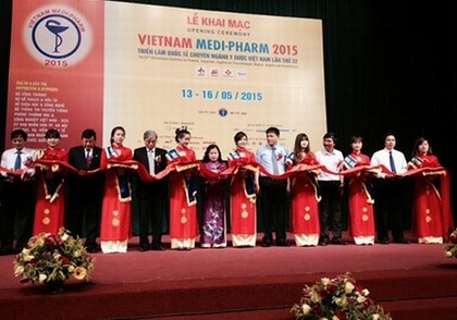 Ouverture de la 22ème édition de Vietnam Medipharme 2015 - ảnh 1