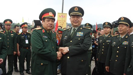 2ème échange amical de la défense frontalière Vietnam-Chine - ảnh 1