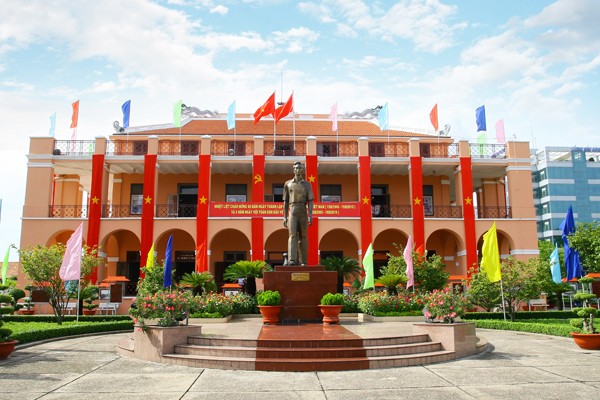 Le port de la Maison du Dragon - Musée Ho Chi Minh - ảnh 2