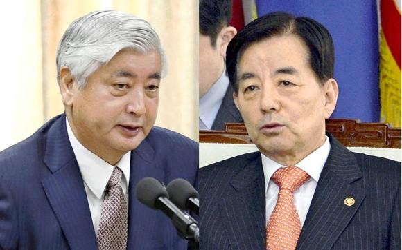 Réunion des ministres de la Défense sud-coréen et japonais à Singapour  - ảnh 1