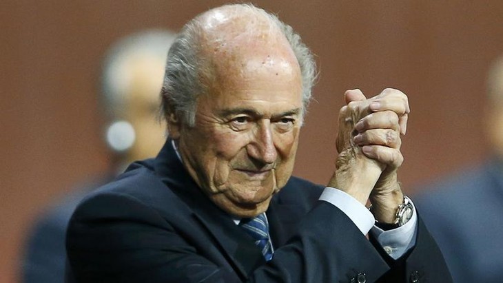 Sepp Blatter réélu à la tête de la FIFA - ảnh 1