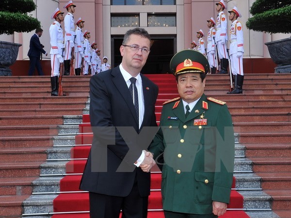 Défense : dynamiser le partenariat Vietnam-Slovaquie - ảnh 2