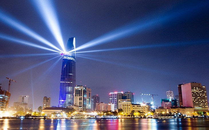 La tour Bitexco, une destination incontournable à Ho Chi Minh-ville - ảnh 3