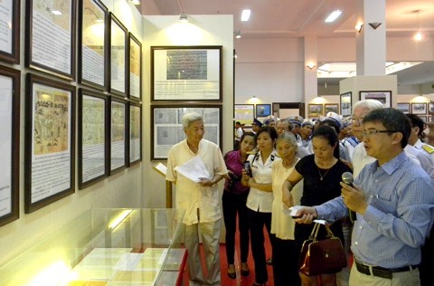 Exposition sur Hoàng Sa et Truong Sa du Vietnam à Nam Dinh - ảnh 1