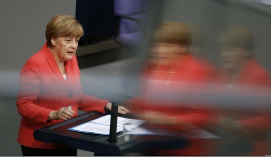 Les députés allemands adoptent largement l’accord avec la Grèce - ảnh 1