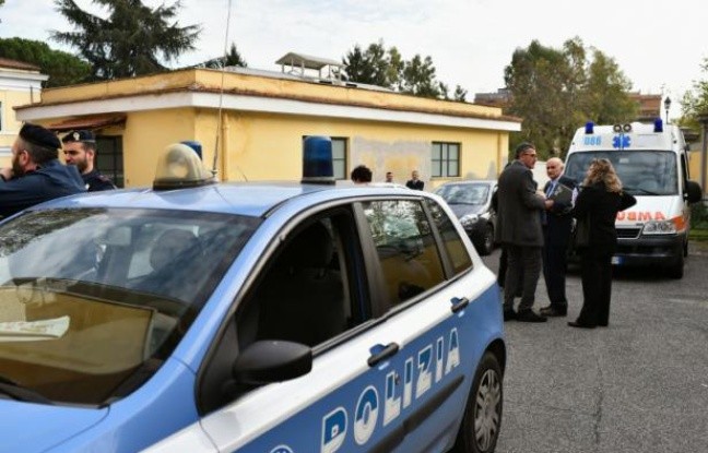 EI : 3 hommes soupçonnés de terrorisme arrêtés en Italie et en Espagne - ảnh 1