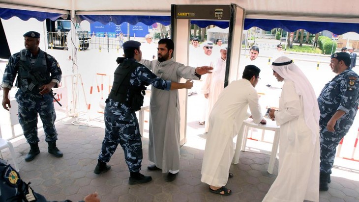 Attentat contre une mosquée chiite à Koweït: le principal suspect a rejoint Daesh - ảnh 1