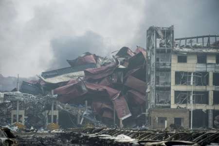 Explosions à Tianjin : au moins 85 morts, du cyanure trouvé sur le site - ảnh 1