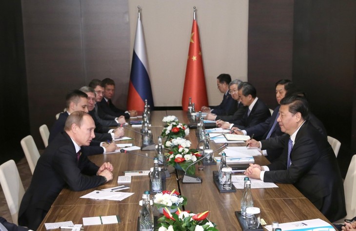 Xi Jinping et Vladimir Poutine veulent renforcer leur coopération - ảnh 1