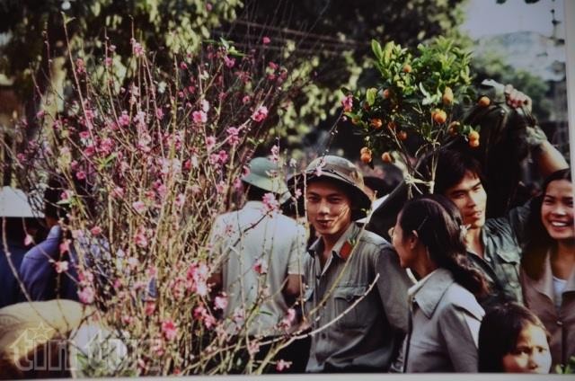 Exposition photographique « Vietnam : avant le tourisme » - ảnh 1