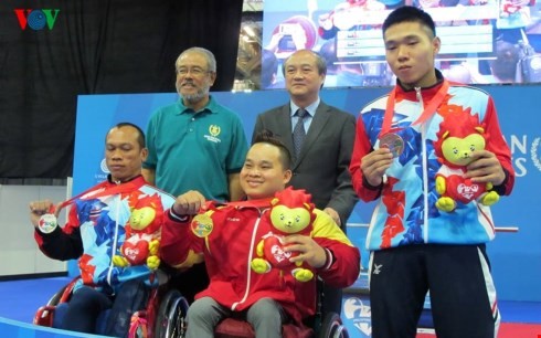 Asean Para Games 8 : le Vietnam à la troisième place - ảnh 1