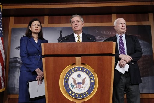 Silures: Le sénateur John McCain demande au Congrès d’opposer son véto - ảnh 1