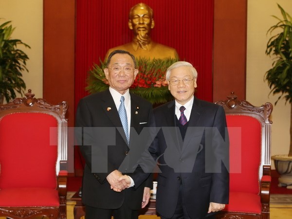 Le président du sénat japonais termine sa visite au Vietnam - ảnh 1