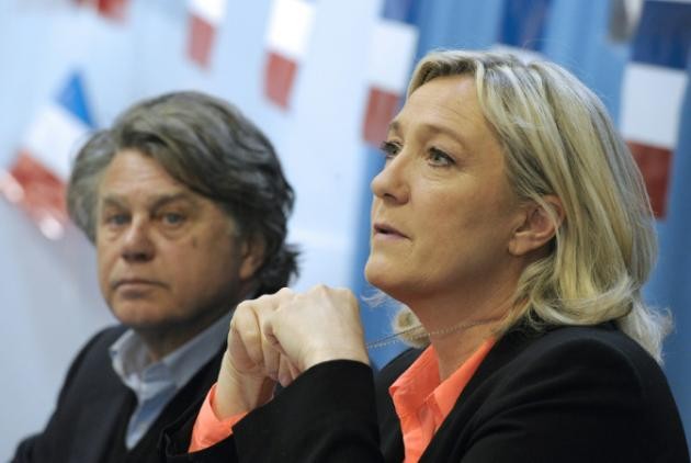 Enquête pour « diffusion d’images violentes » après des tweets de Marine Le Pen - ảnh 1
