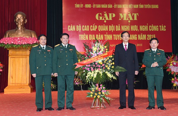 Célébrations du 71ème anniversaire de l’armée populaire du Vietnam - ảnh 1