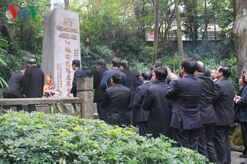 Le président de l’AN Nguyên Sinh Hùng en visite dans le Guangdong - ảnh 3