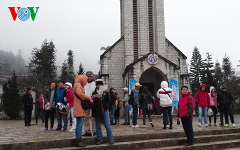 Sapa: Le nombre de touristes a augmenté de 45% pendant la fête du nouvel an - ảnh 1
