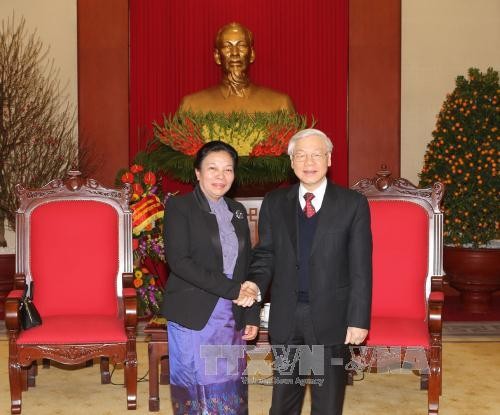 Nguyen Phu Trong reçoit l’envoyée spéciale laotienne - ảnh 1