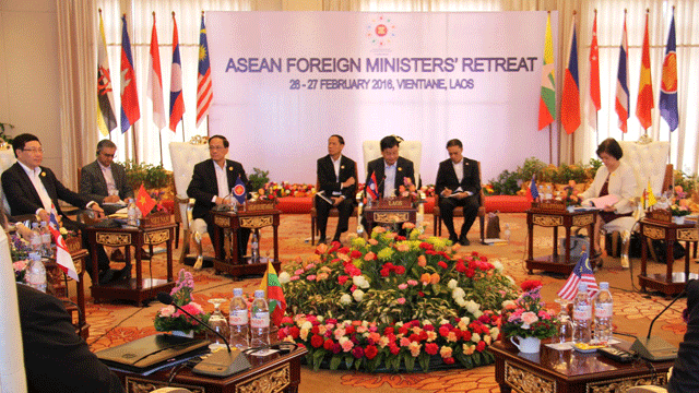 ASEAN: Pham Binh Minh à la conférence restreinte des ministres des AE - ảnh 2