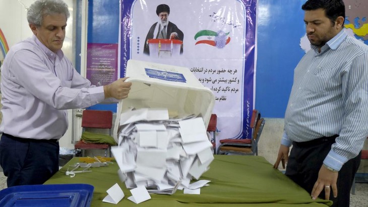 Législatives en Iran: les réformateurs donnés vainqueurs à Téhéran - ảnh 1