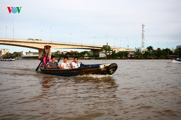 Le marché flottant de Cai Rang - ảnh 1