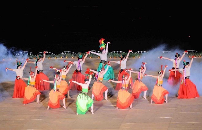 20 troupes de 15 pays participeront au Festival Hue 2016 - ảnh 1
