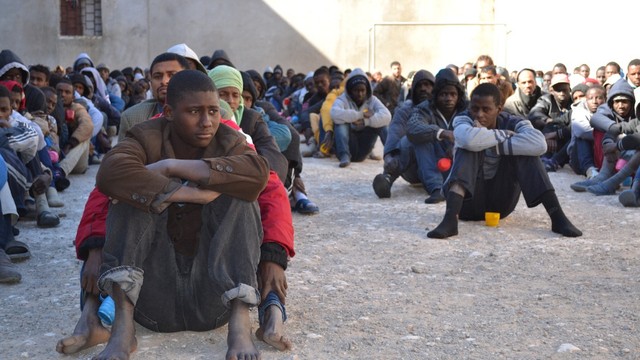 Libye: Vague d’arrestations de migrants à Tripoli - ảnh 1