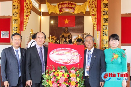Célébrations de la naissance du président Ho Chi Minh - ảnh 8