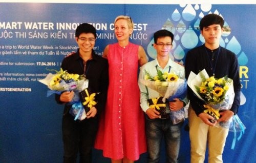 Les étudiants vietnamiens gagnent le 1er prix du concours de créativité sur l’eau - ảnh 1