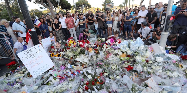 Attentat de Nice : la France entame trois jours de deuil national - ảnh 1