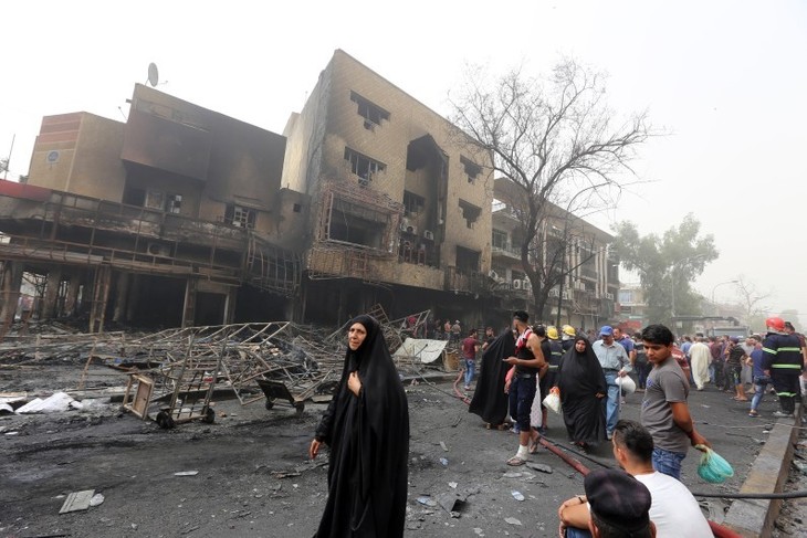 Irak: au moins 15 morts dans un nouvel attentat à Bagdad - ảnh 1
