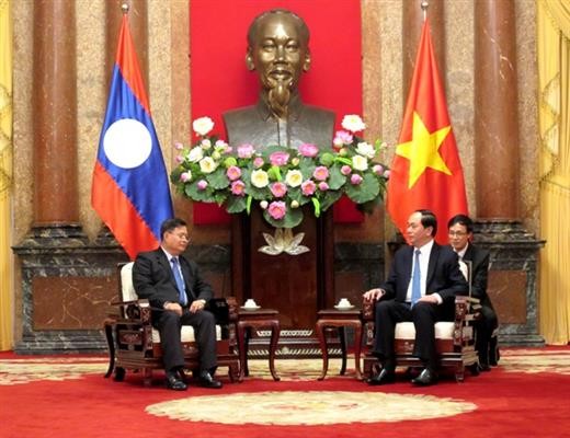Le vice-président de l’AN laotienne reçu par le président Tran Dai Quang - ảnh 1