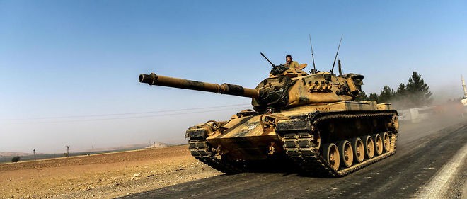 L'offensive turque en Syrie s'intensifie - ảnh 1