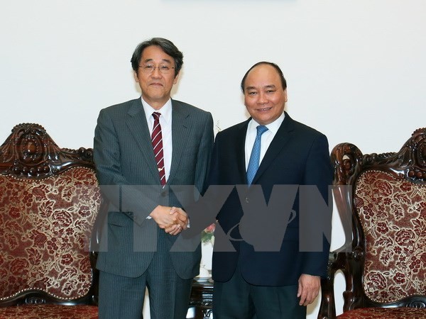 Nguyen Xuan Phuc reçoit le nouvel ambassadeur du Japon au Vietnam - ảnh 1