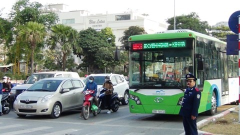 Moyens de transport en commun au Vietnam - ảnh 3