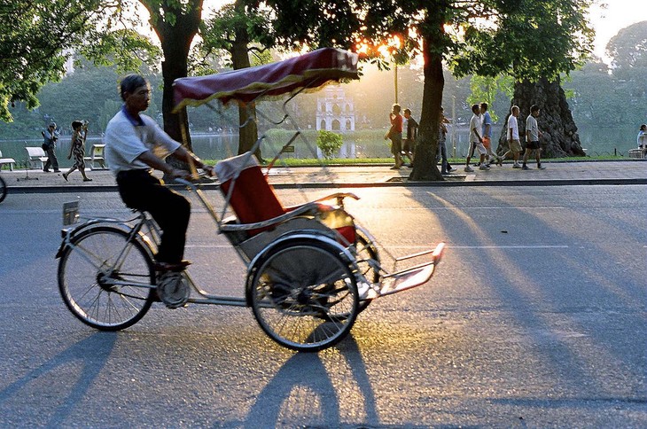 Le cyclo-pousse au Vietnam - ảnh 1