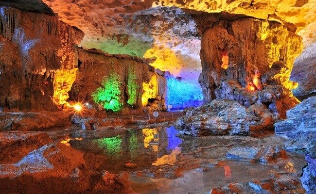 Il y a-t-il beaucoup de grottes qui se visitent au Vietnam? - ảnh 2