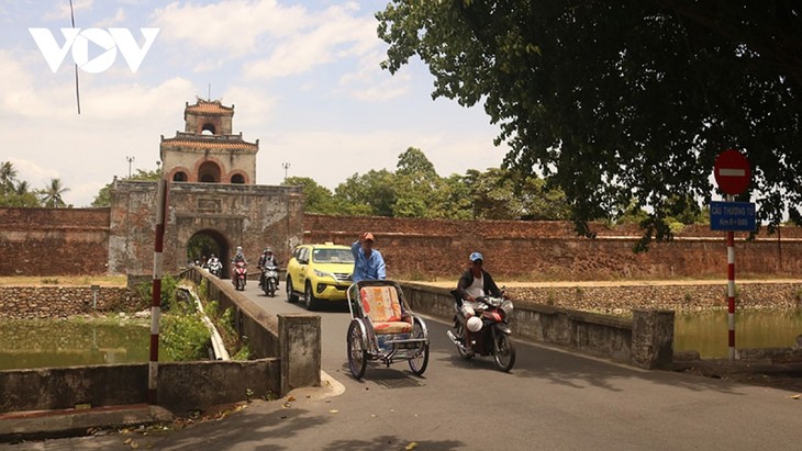 “Quelles sont les destinations touristiques les plus prisées par les touristes étrangers au Vietnam?” - ảnh 4