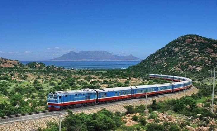 «Est-il pratique de voyager en train au Vietnam?» - ảnh 1