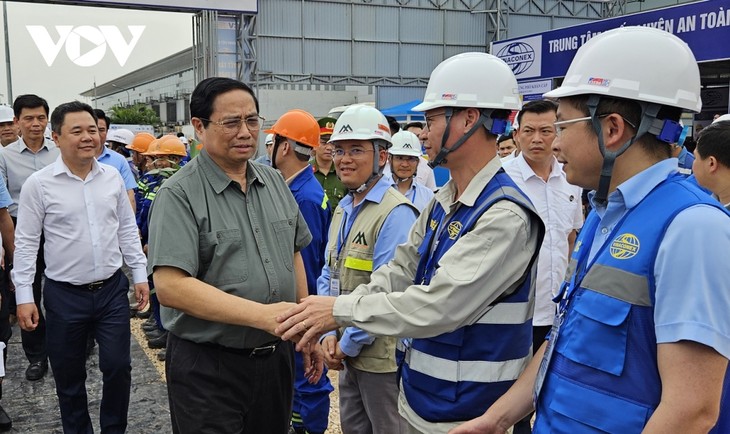 Pham Minh Chinh annonce l’inauguration du projet d’agrandissement du terminal T2 de l’aéroport international de Nôi Bài - ảnh 1