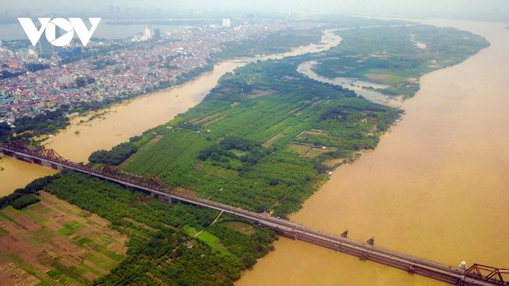 Hanoi to break ground on four bridges over the Red River in 2024 - ảnh 1