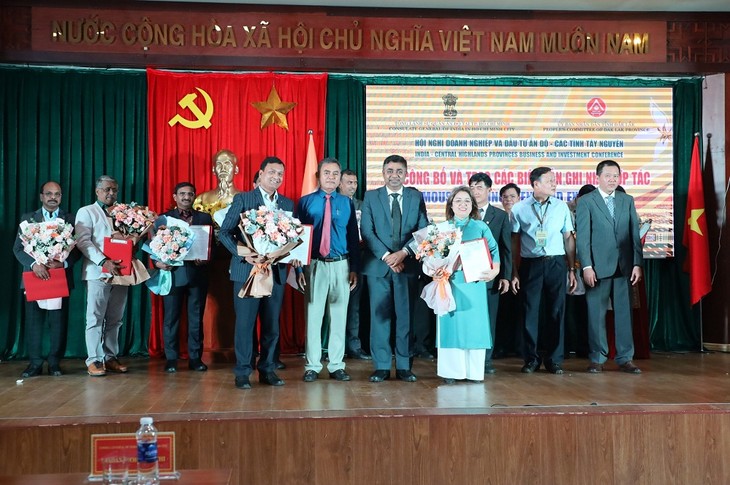 66 memorandums of cooperation signed between Vietnam’s Central Highlands and India  - ảnh 1