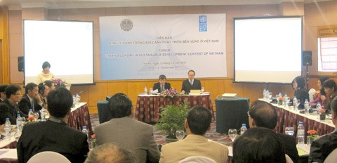 Forum Ekonomi hijau pada latar belakang perkembangan berkesinambungan di Vietnam - ảnh 1